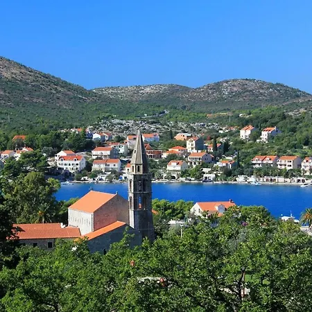 公寓 8596a 斯拉诺